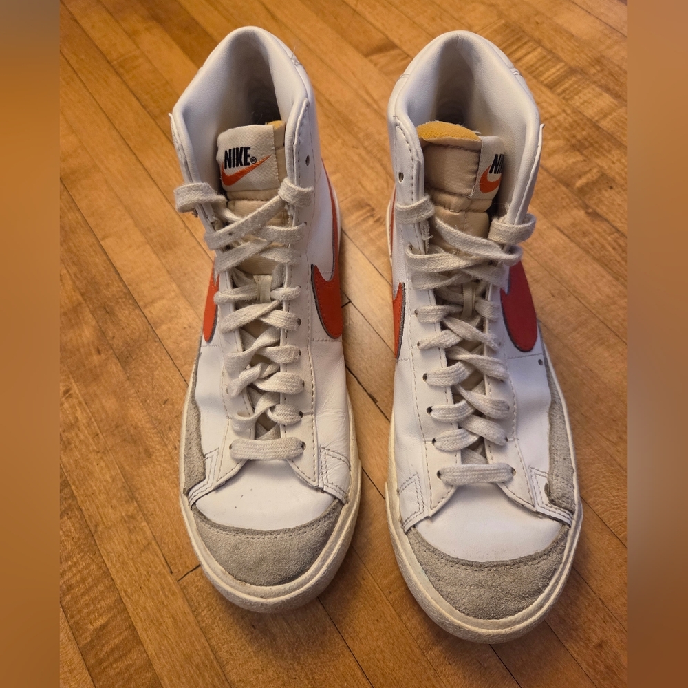 Nike White and Red High-Top Sneakers Size 7.5